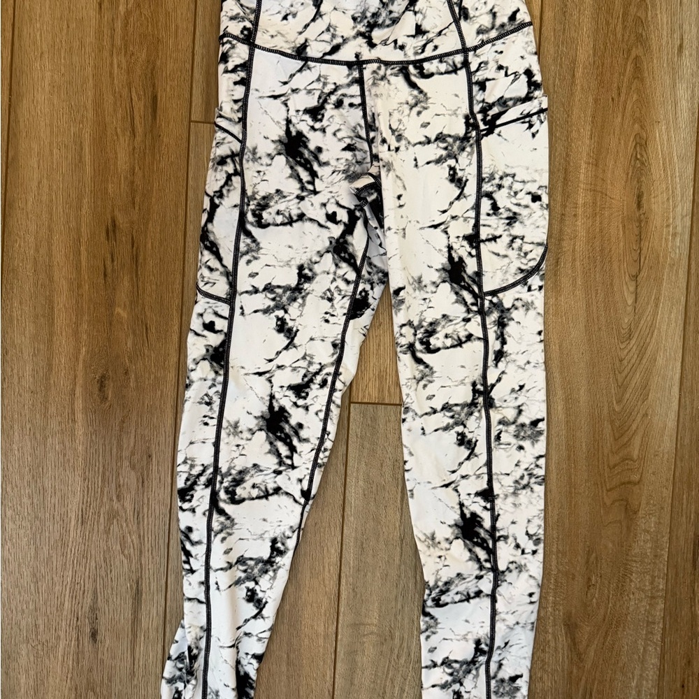 Marble Print Leggings